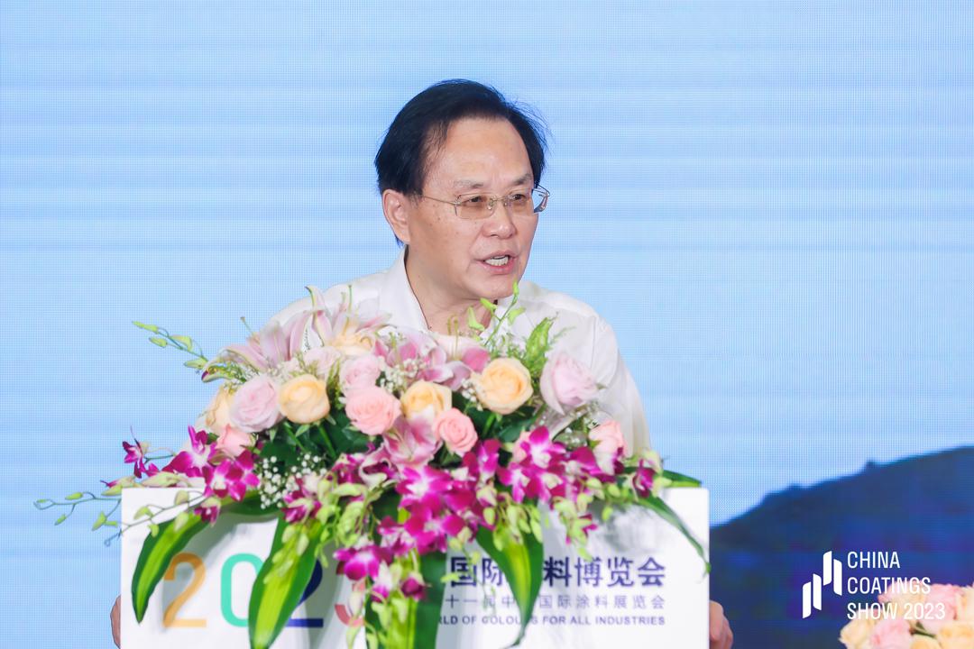 上海市工業(yè)經(jīng)濟(jì)聯(lián)合會(huì)黨委書記、會(huì)長管維鏞致辭